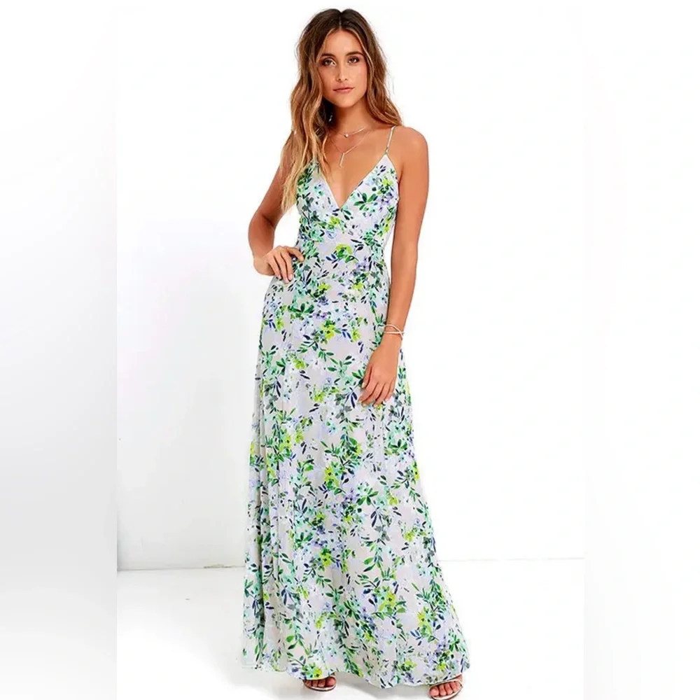 Lulu's Garden Grove Blue Floral Maxi Dress M